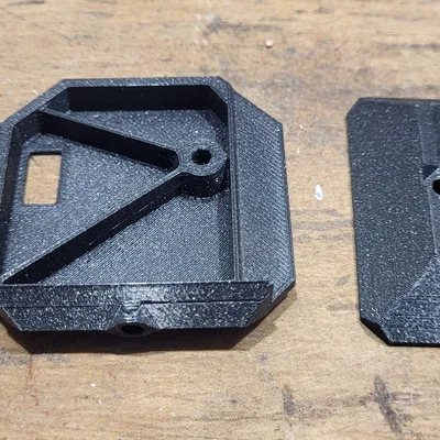 Cải thiện sóng Wi-Fi cho Prusa Core One: Nắp lưng kèm chân đế hoặc nam châm