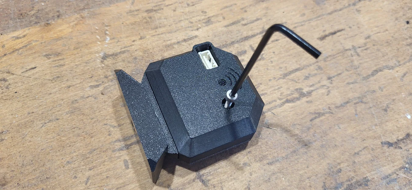 Cải thiện sóng Wi-Fi cho Prusa Core One: Nắp lưng kèm chân đế hoặc nam châm - Image 13