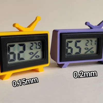 HygroVision - Vỏ máy đo độ ẩm phong cách tivi cổ điển