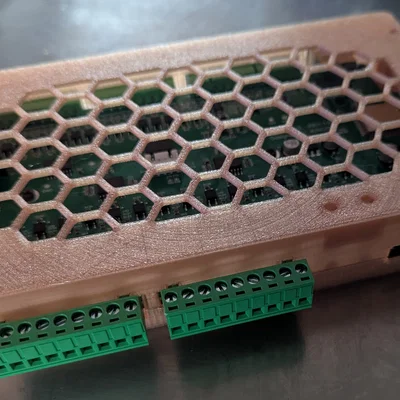 Vỏ hộp bảo vệ Kincony K868 A16 ESP32 cho tủ điện