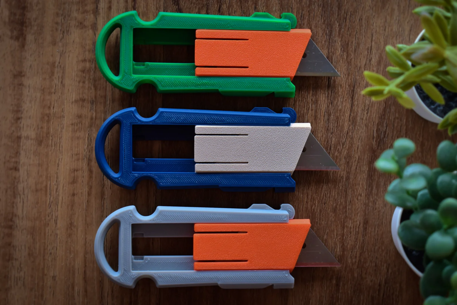 Dao đa năng EDC in 3D: Tích hợp còi và khui bia tiện lợi 1
