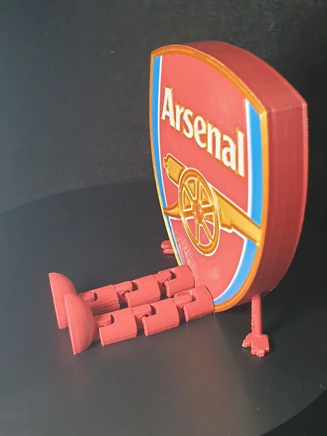 Mô hình khiên Arsenal FC có chân linh hoạt cực chất cho fan - Image 2