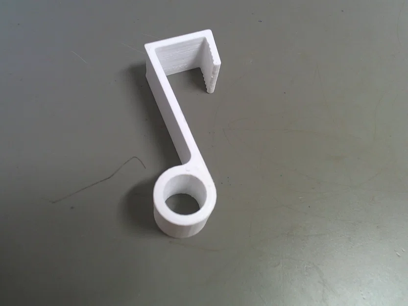 Giá đỡ thanh treo rèm và móc treo rèm (hỗ trợ file FreeCAD) - Image 1