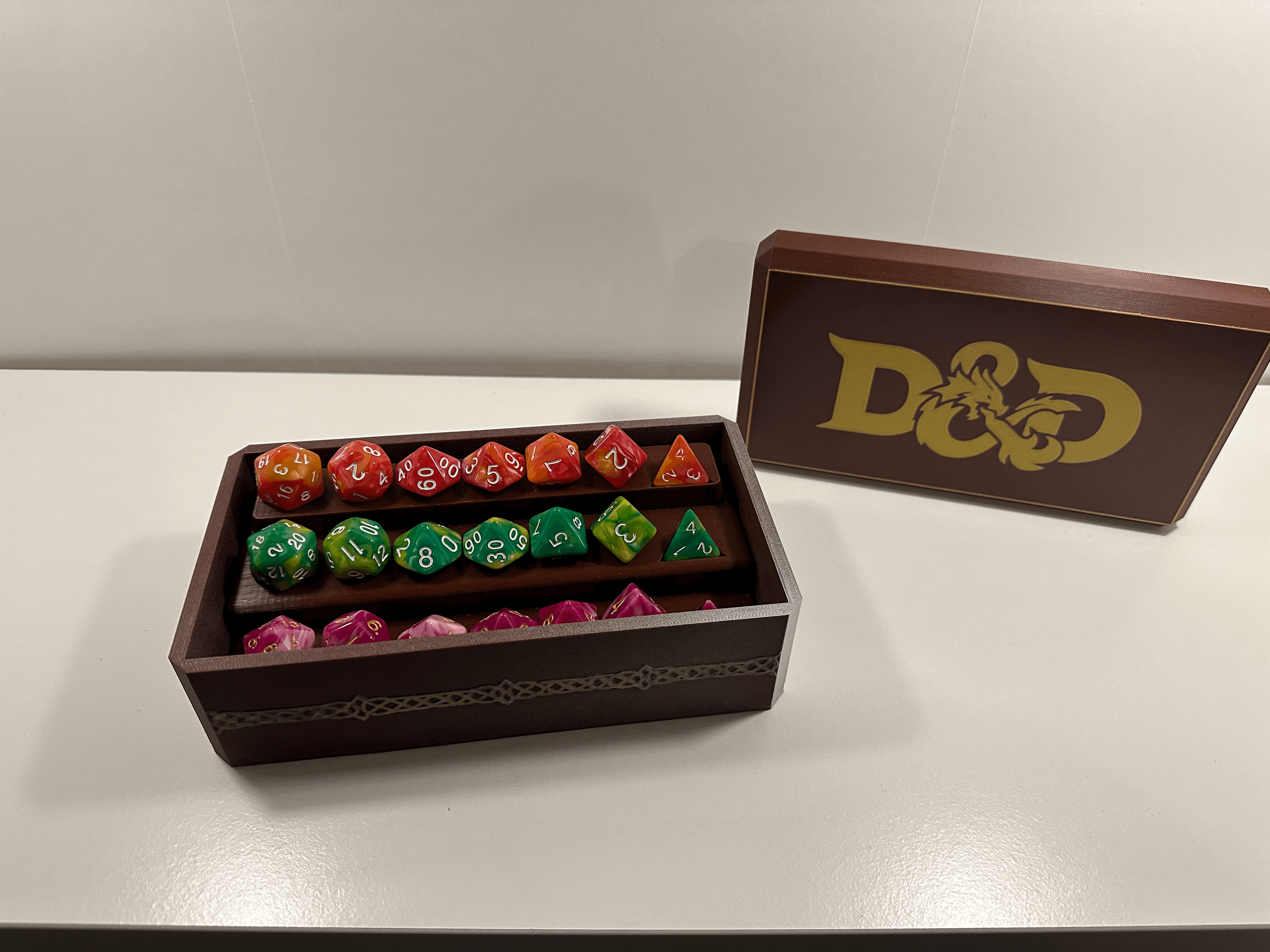 Hộp đựng xúc xắc 3D kết hợp khay trưng bày tiện lợi cho D&D - Thumbnail 2