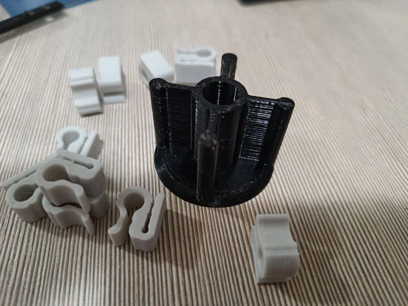 Bộ kẹp và giá đỡ filament 3D in - Giải pháp quản lý dây nhựa gọn gàng - Image 2