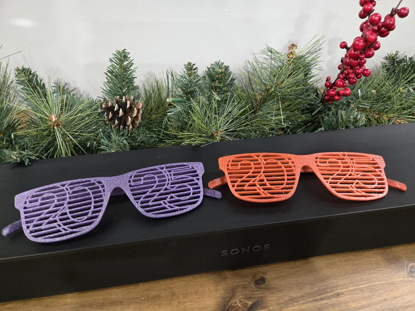 Kính Mắt Chào Năm Mới 2025 - Image 1