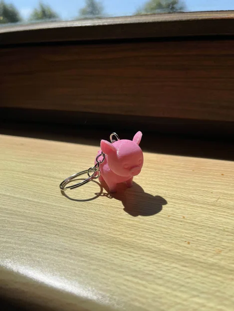 Mô hình móc khóa chú heo con (Cute Pig Keychain) in 3D siêu xinh - Image 2