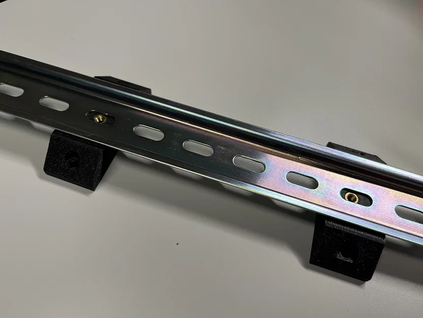 Giá đỡ thanh ray DIN (DIN Rail Mount Adapter) bền chắc - Image 3