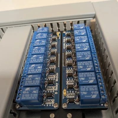Giá đỡ module Relay 8 kênh gắn thanh DIN Rail cho tủ điện
