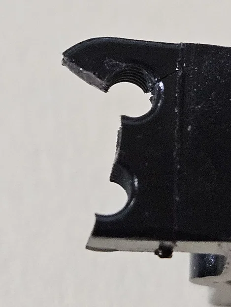 Đế lau vòi phun Qidi Q1 Pro (Bản thay thế chắc chắn hơn) - Image 3