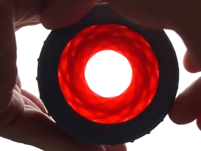 Nắp đậy Iris Lid 3D: Phụ kiện điều chỉnh khẩu độ thông minh