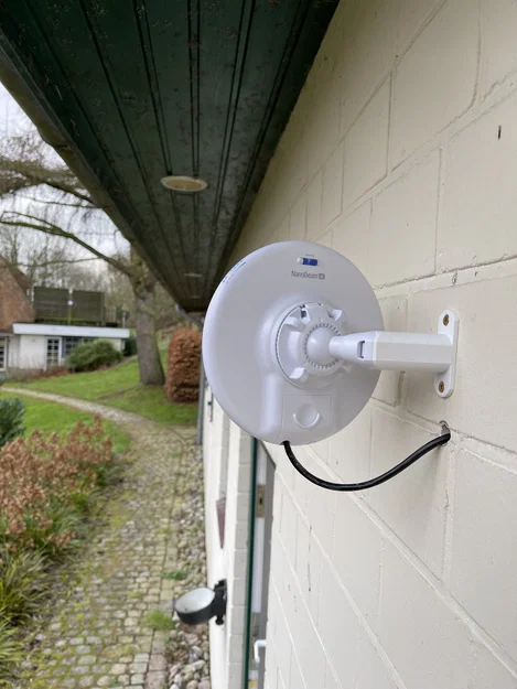 Giá treo tường NanoBeam AC5 2Gen - Image 3