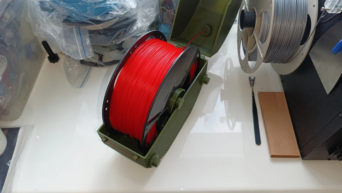 Hộp đựng nhựa in 3D (Filament Box) tiện lợi, giúp bảo quản nhựa tốt - Image 1