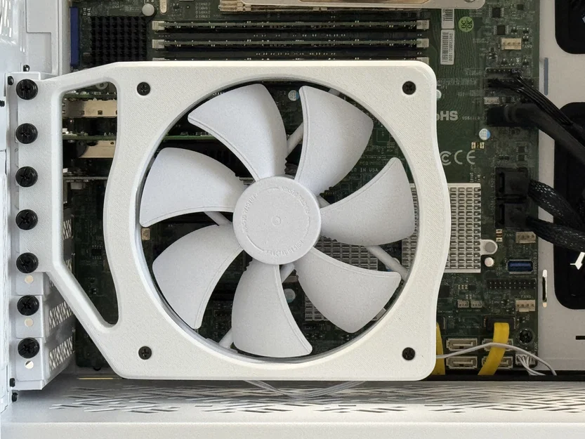 Giá đỡ quạt 140mm gắn khe PCIe - Giải pháp tản nhiệt hiệu quả cho PC - Image 1