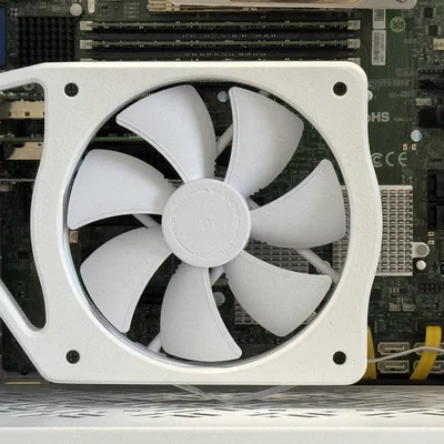 Giá đỡ quạt 140mm gắn khe PCIe - Giải pháp tản nhiệt hiệu quả cho PC