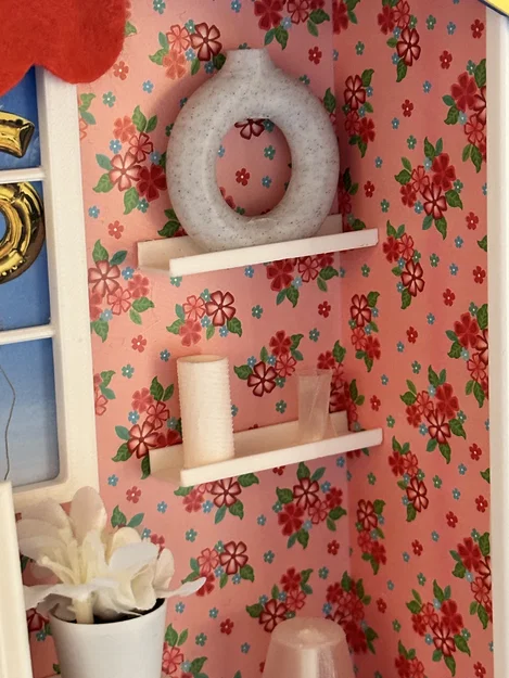 Kệ trưng bày tranh ảnh mini phong cách Ikea Mosslanda cho nhà búp bê - Image 1