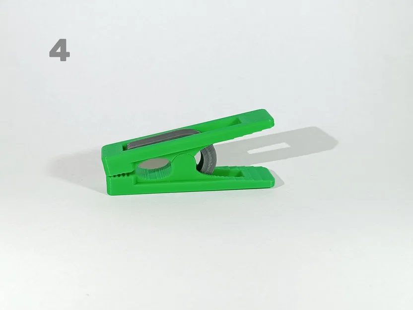 Kẹp phơi quần áo / Clothes peg - Image 5