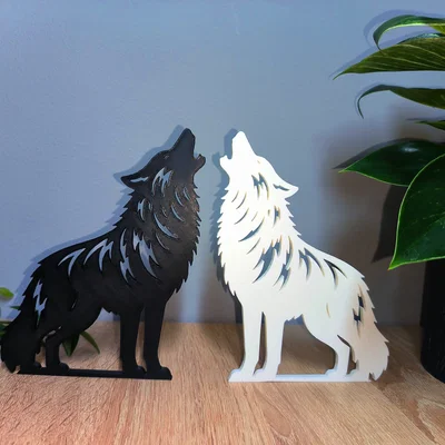 Mô hình trang trí Sói hú (Howling Wolf Decoration)