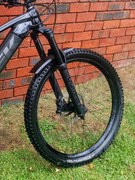 Chắn bùn cho phuộc Rockshox Zeb và Domain - Image 1
