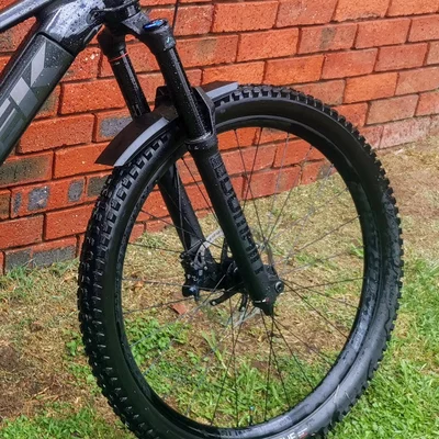 Chắn bùn cho phuộc Rockshox Zeb và Domain