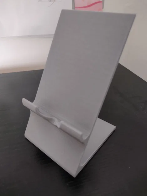 Giá đỡ điện thoại 3D để bàn - Thiết kế đơn giản, chắc chắn - Image 1