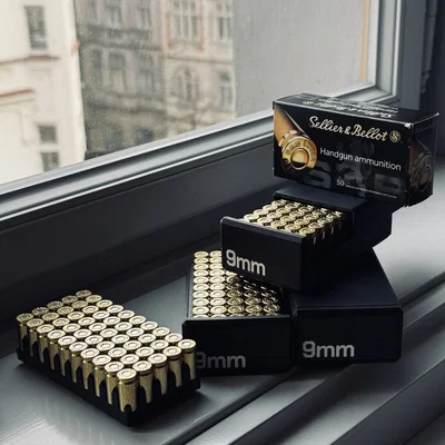 Hộp đựng đạn 9mm Luger 50 viên (Sellier & Bellot)
