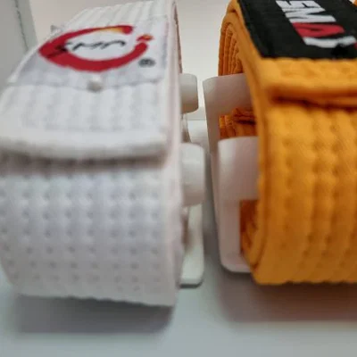 Móc treo đai võ Karate