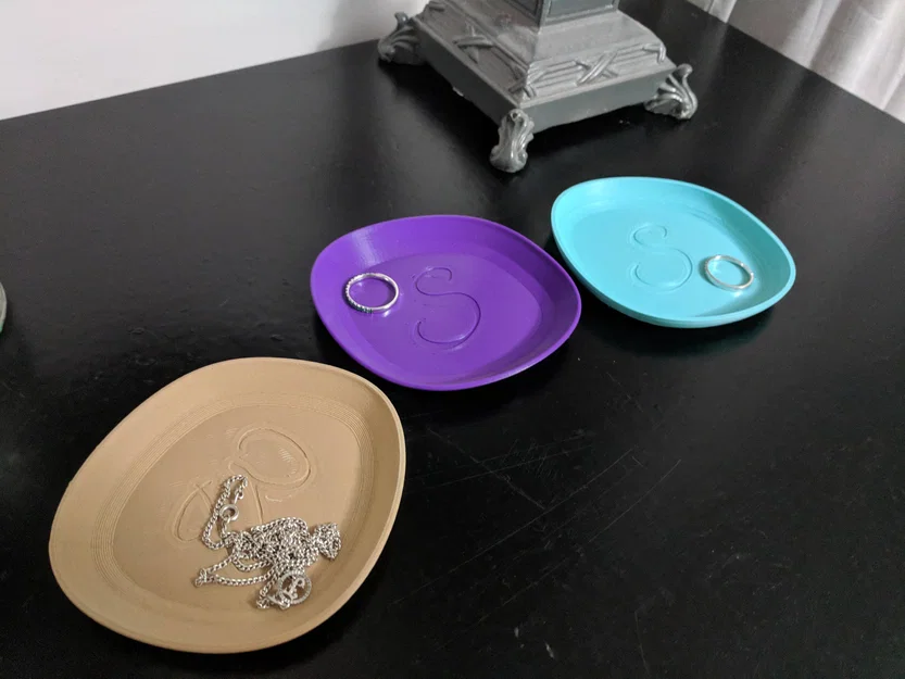 Khay Đựng Trang Sức | Chén Khắc Hình | Giá Để Khuyên Tai | Khay Đựng Nhẫn - Image 1