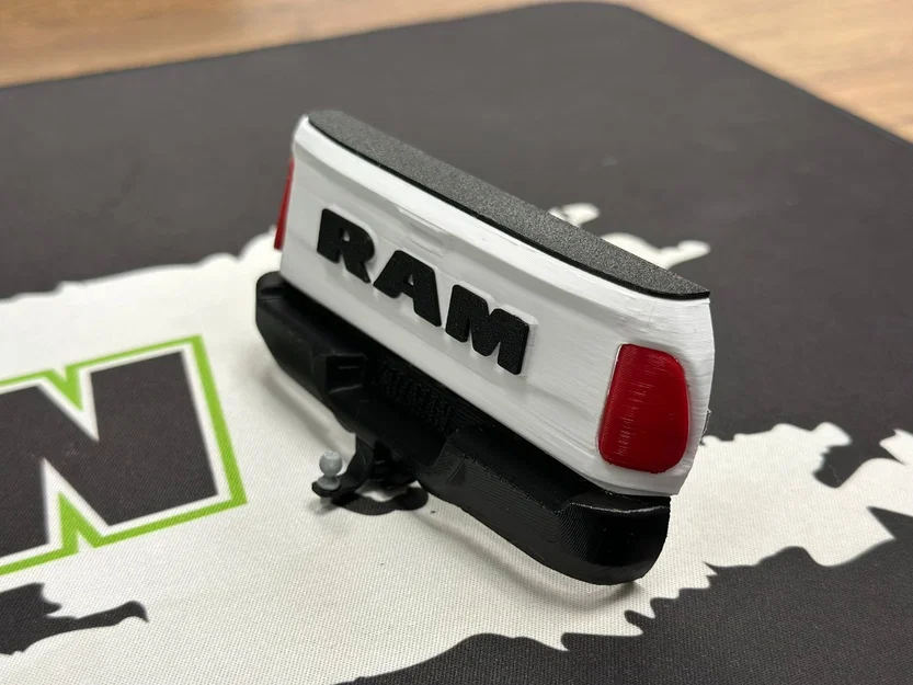 Mô hình móc treo chìa khóa đuôi xe RAM in 3D cực chất - Image 3