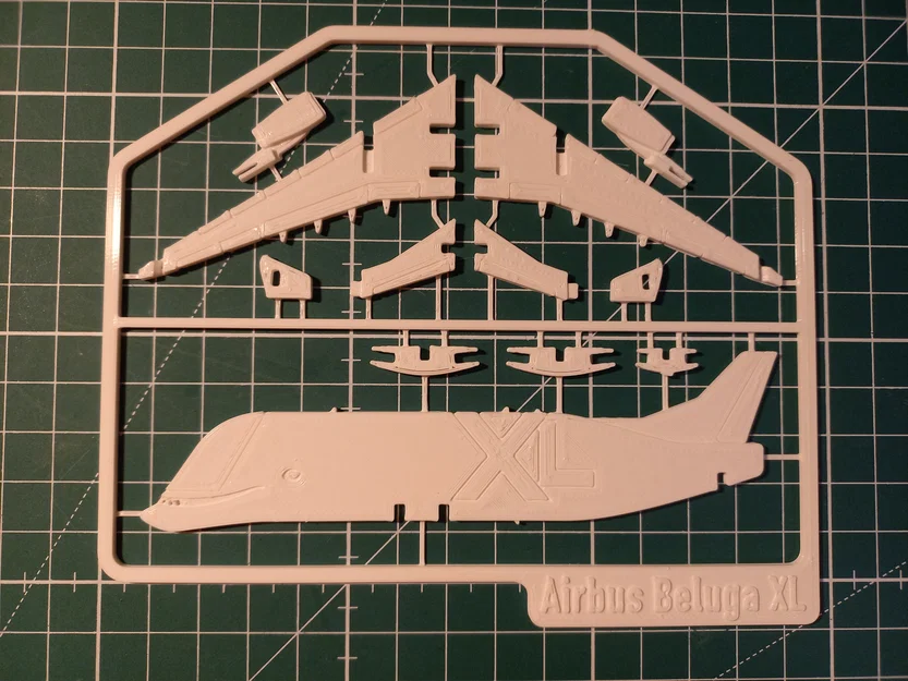 Mô hình Kit Card Airbus A330-743L Beluga XL - Image 4