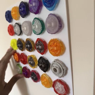 Beyblade X - Giá Đỡ và Tổ Chức Bộ Sưu Tập