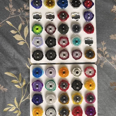 Beyblade X - Giá Đỡ và Tổ Chức Bộ Sưu Tập