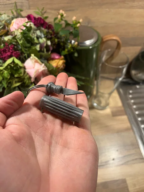 Móc khóa dao trổ Exacto (Exacto knife keychain) - Image 3