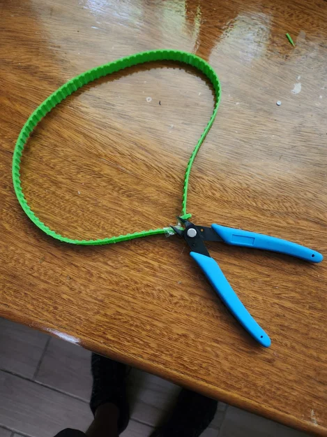 Dụng cụ mở nắp chai, lọ và lọc nhớt đa năng - Image 3