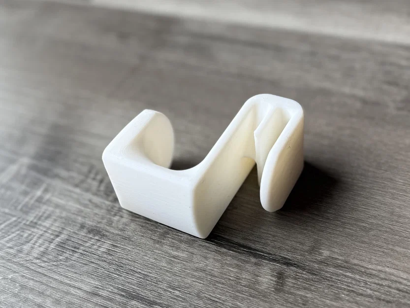 Móc treo túi trên hàng rào lưới thép - Image 2