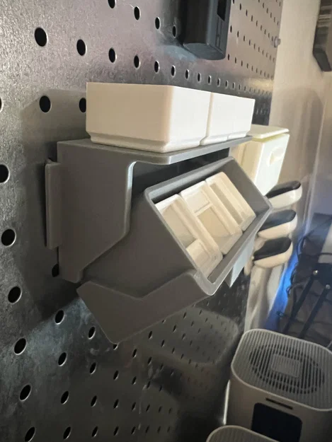 Ngăn Kéo Nghiêng Gridfinity Gắn Pegboard Có Tay Cầm - Image 1