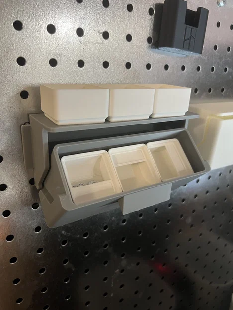 Ngăn Kéo Nghiêng Gridfinity Gắn Pegboard Có Tay Cầm - Image 7