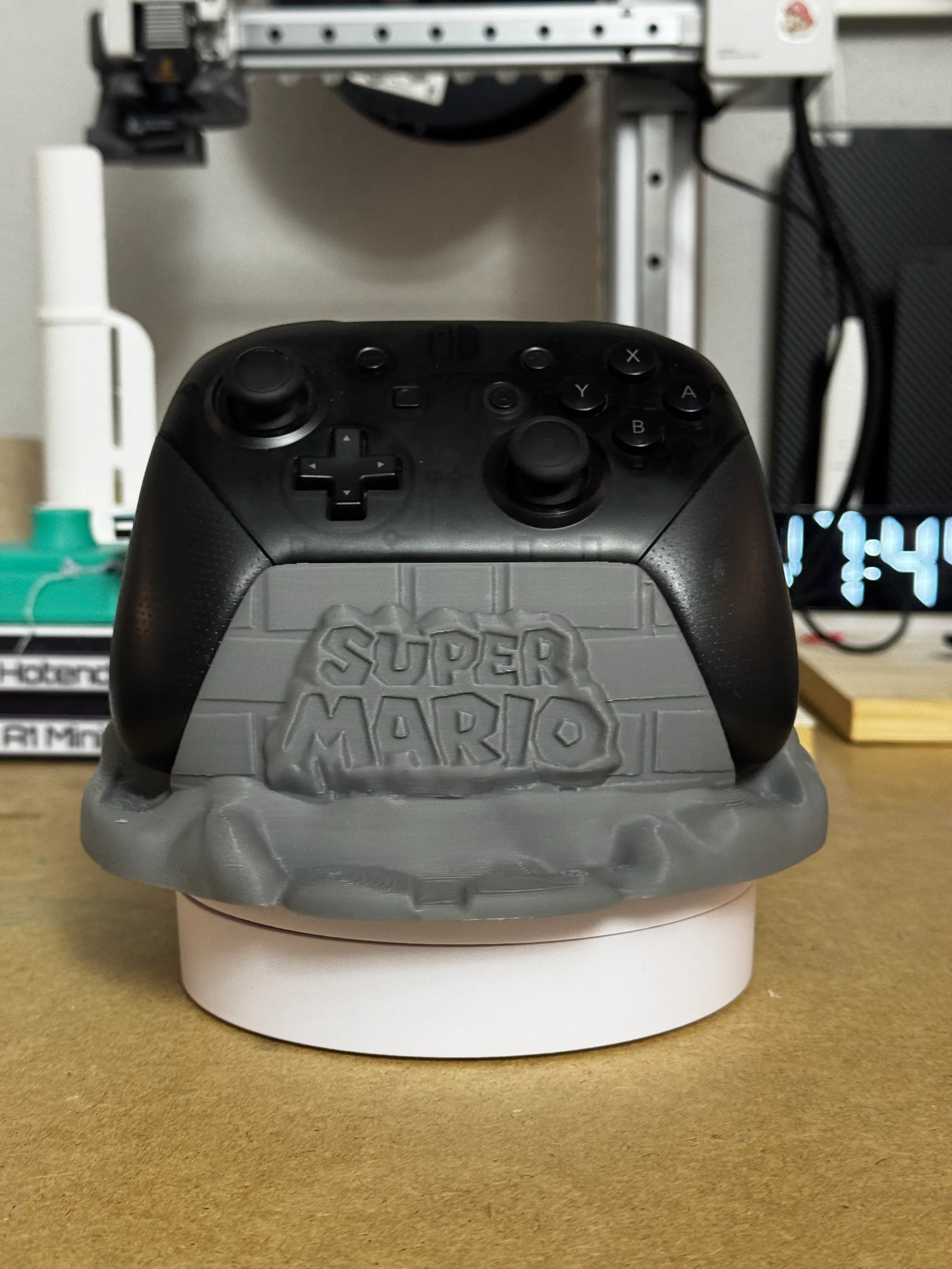 Đế giữ tay cầm Nintendo Switch – Bộ chủ đề Super Mario 1