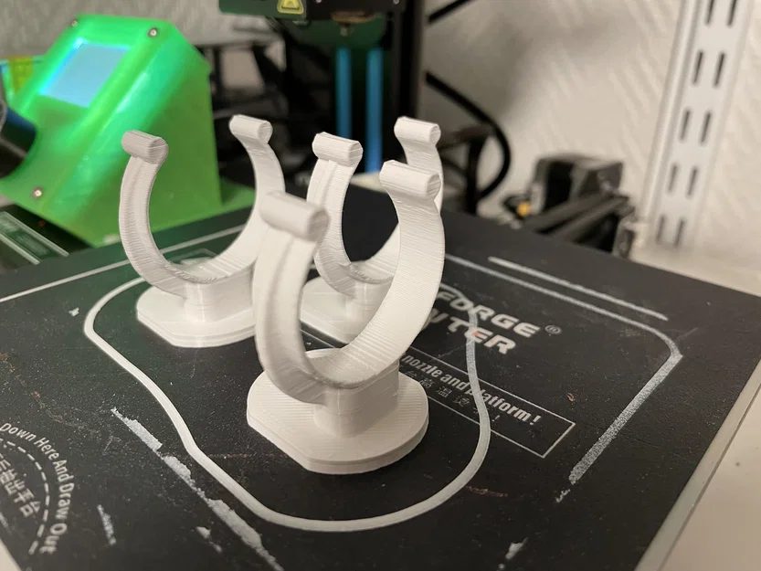 Kẹp nhựa 3D cố định chân tủ bếp IKEA METOD tiện lợi - Image 1