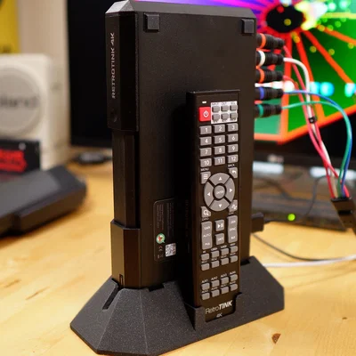 Chân đế dựng dọc cho RetroTINK 4k