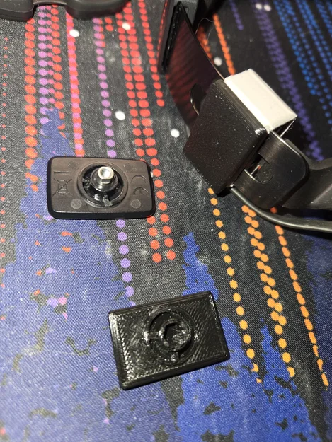 Sửa chữa khóa FitLok cho tai nghe Rode NTH-100 - Image 4