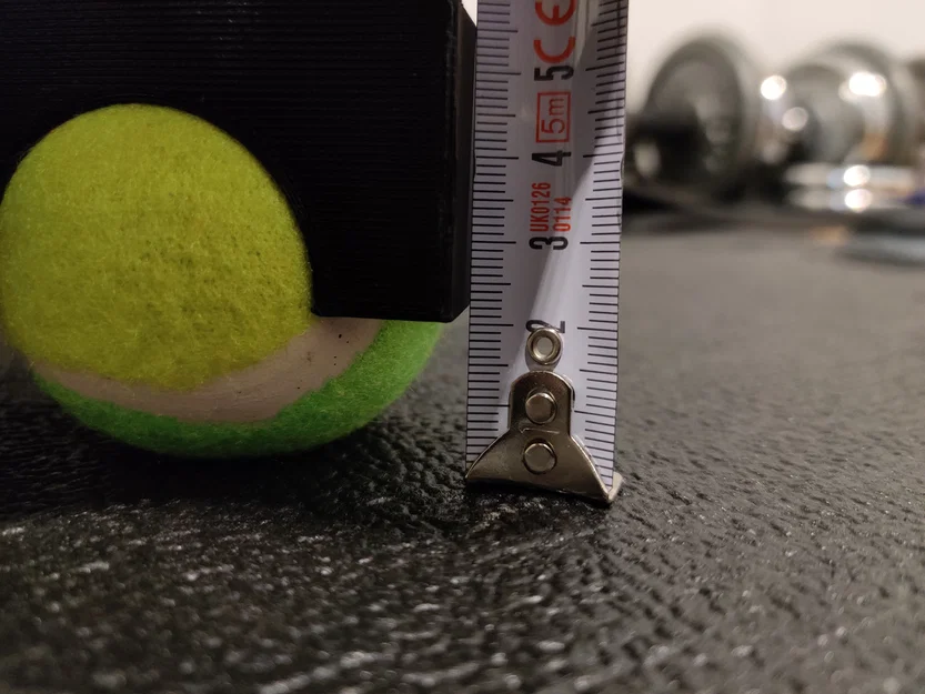 Chân đế bập bênh dùng bóng tennis cho Wahoo Kickr V5 - Image 3