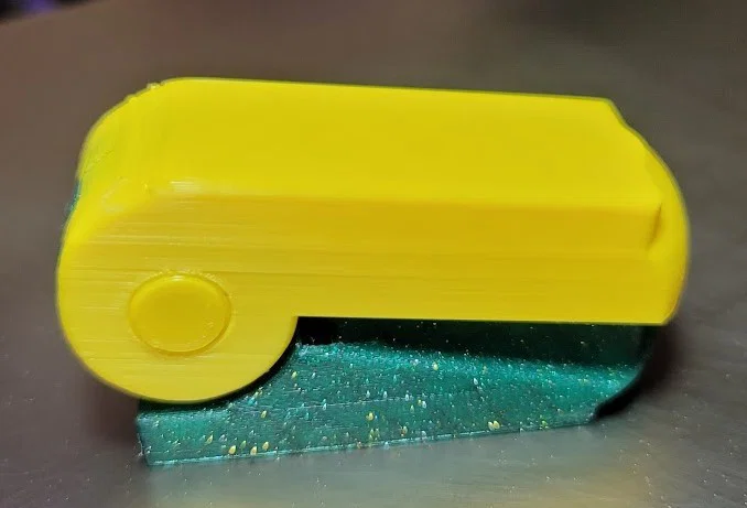 Bản remix dụng cụ cắt thuốc (Pill cutter remix) - Image 2