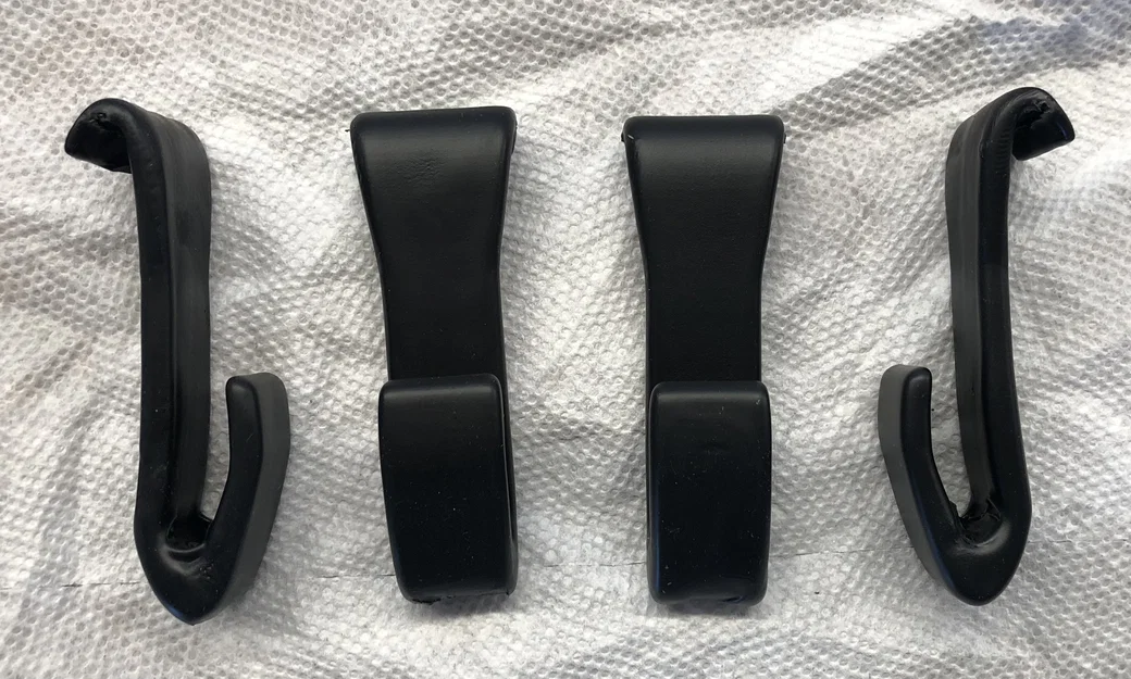 Móc treo áo phía sau ghế cho Tesla Model X - Image 2