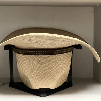 Giá đỡ mũ cao bồi (Cowboy Hat Hanger) in 3D đơn giản, chắc chắn