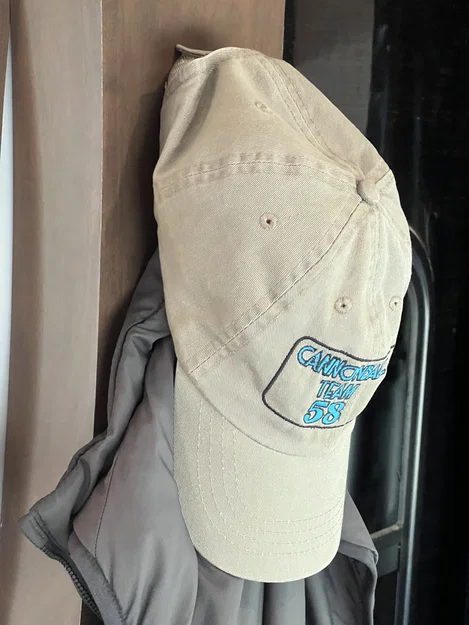 Móc treo nón Slim Hat Hook tích hợp giá treo đồ tiện lợi - Image 2