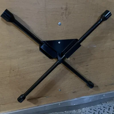 Giá treo cờ-lê tháo ốc bánh xe (Wheel Lug Nut Wrench Holder)