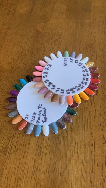 Bánh xe mẫu thử sơn móng tay (Nail Polish Swatch Wheel) - Tiện ích cho tiệm nail - Image 1