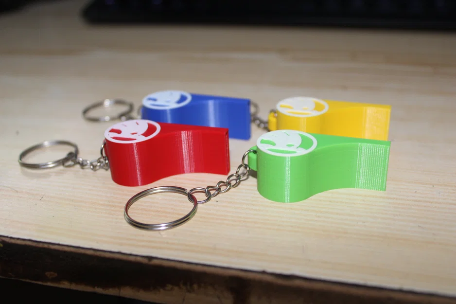 Còi thổi Skoda (Skoda whistle) in 3D độc đáo làm móc khóa - Image 2