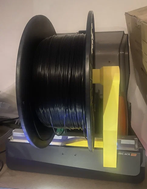 Giá đỡ cuộn nhựa 3Kg cho máy in 3D Anycubic Kobra 3 Max - Image 1